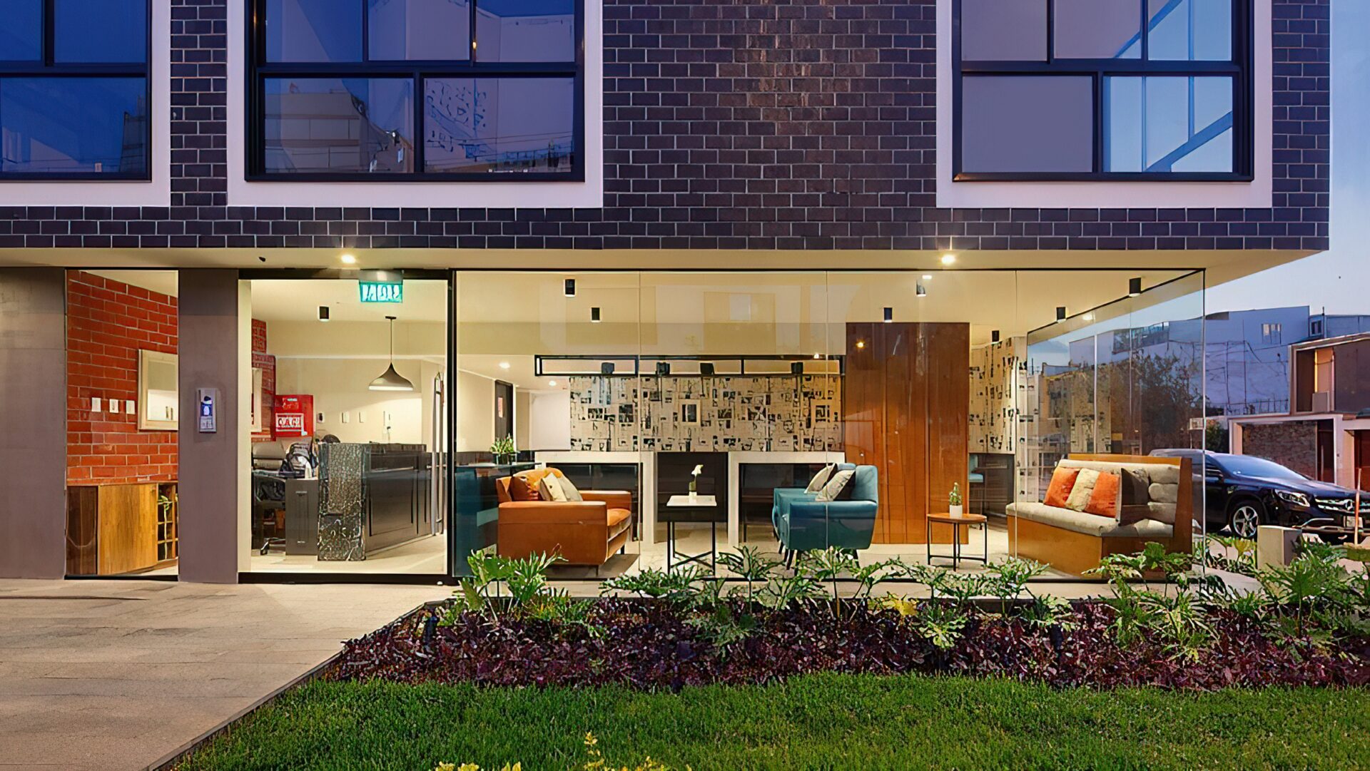 CREATOR: gd-jpeg v1.0 (using IJG JPEG v62), quality = 90