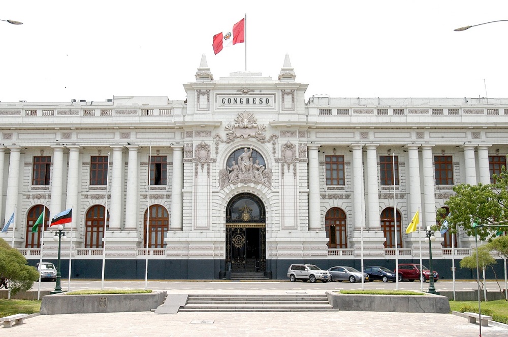 Instalación de sellos cortafuego en DATA CENTER - CONGRESO